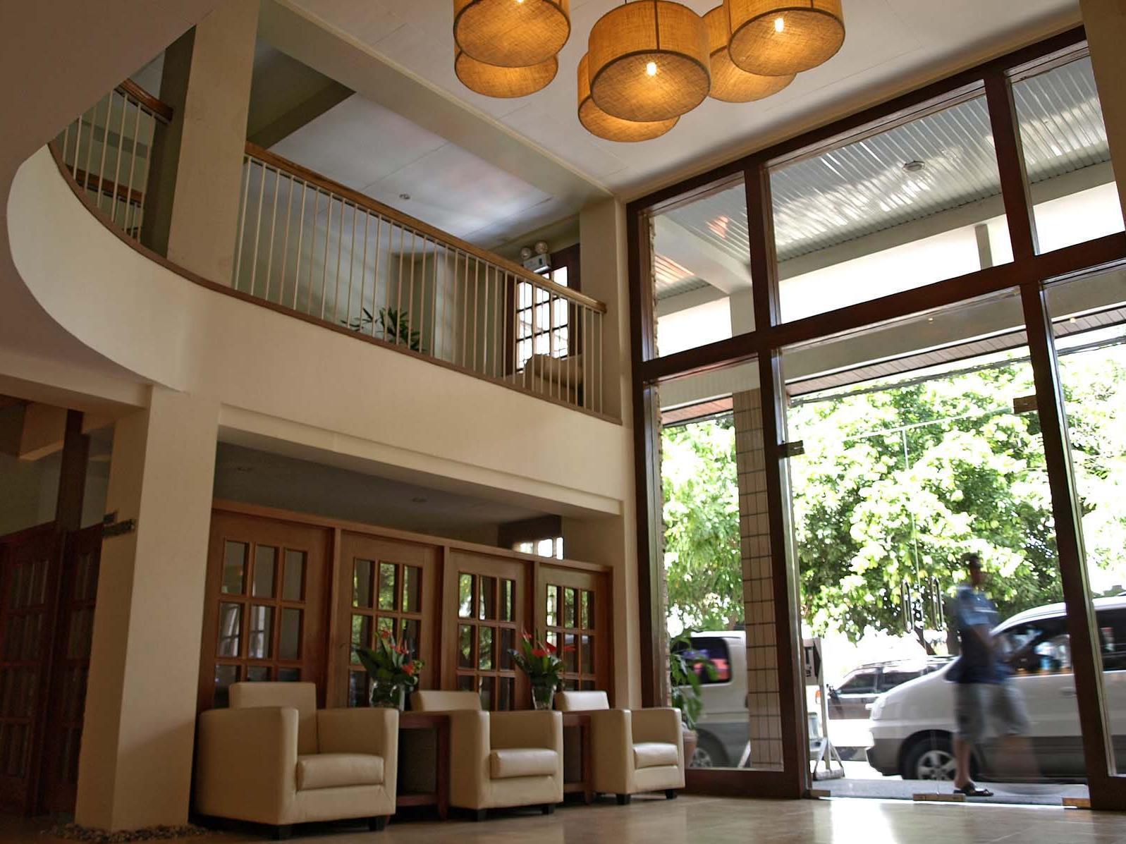 โรงแรมอัลมอนต์ซิตี้ Butuan City ภายนอก รูปภาพ